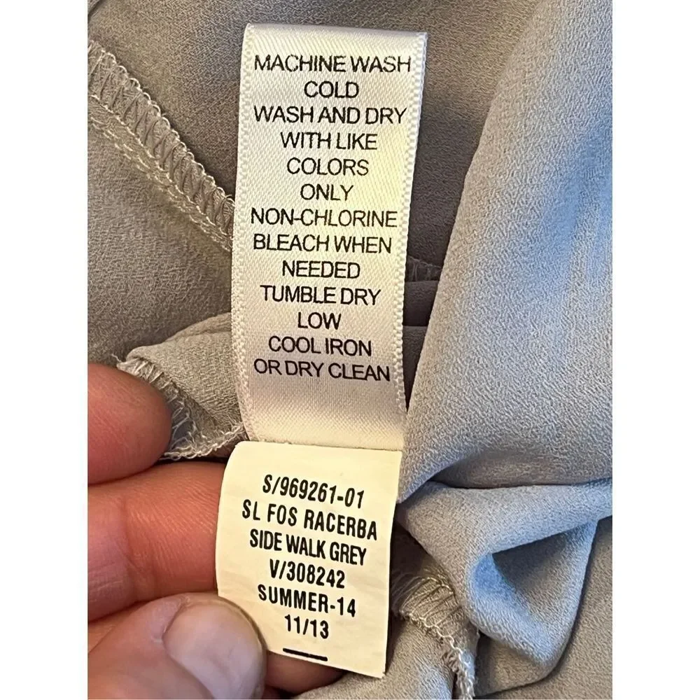 💜 3/30 6/50 Banana Republic Racerback Lightweight Tank  in Sidewalk Gray Size S